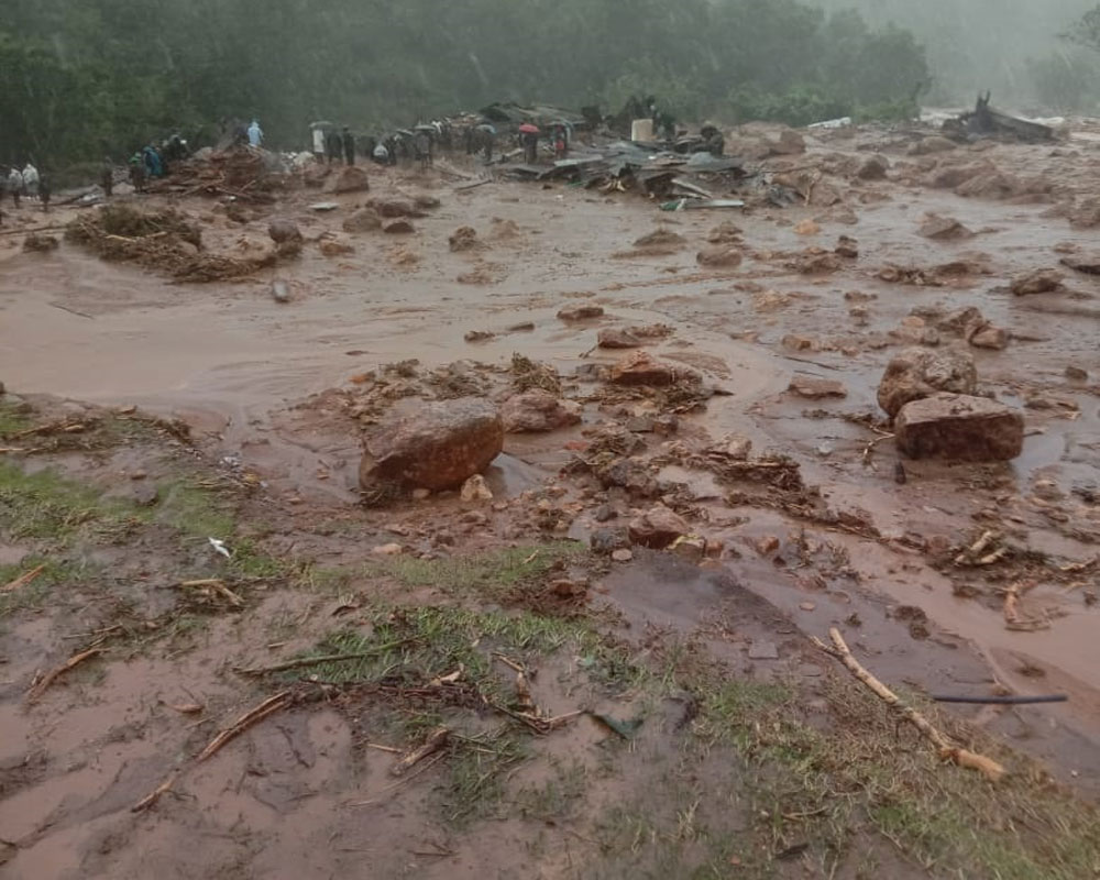 Five estate workers killed in landslide in Idukki district