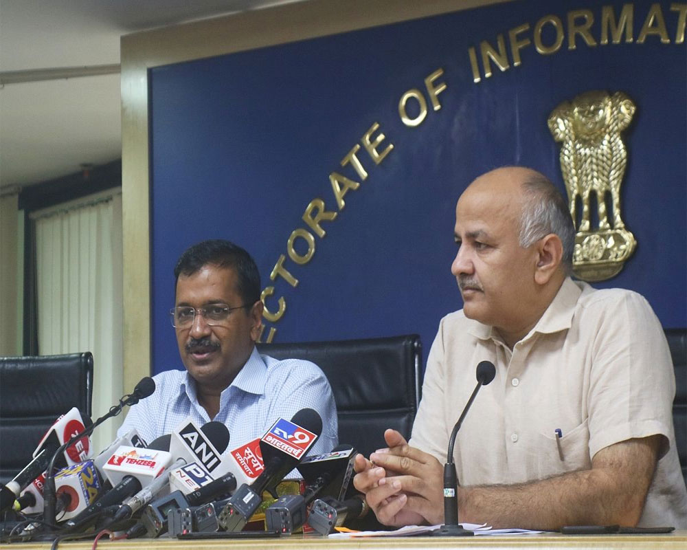 Kejriwal, Sisodia asked to appear in defamation case 'without any failure' on Dec 3