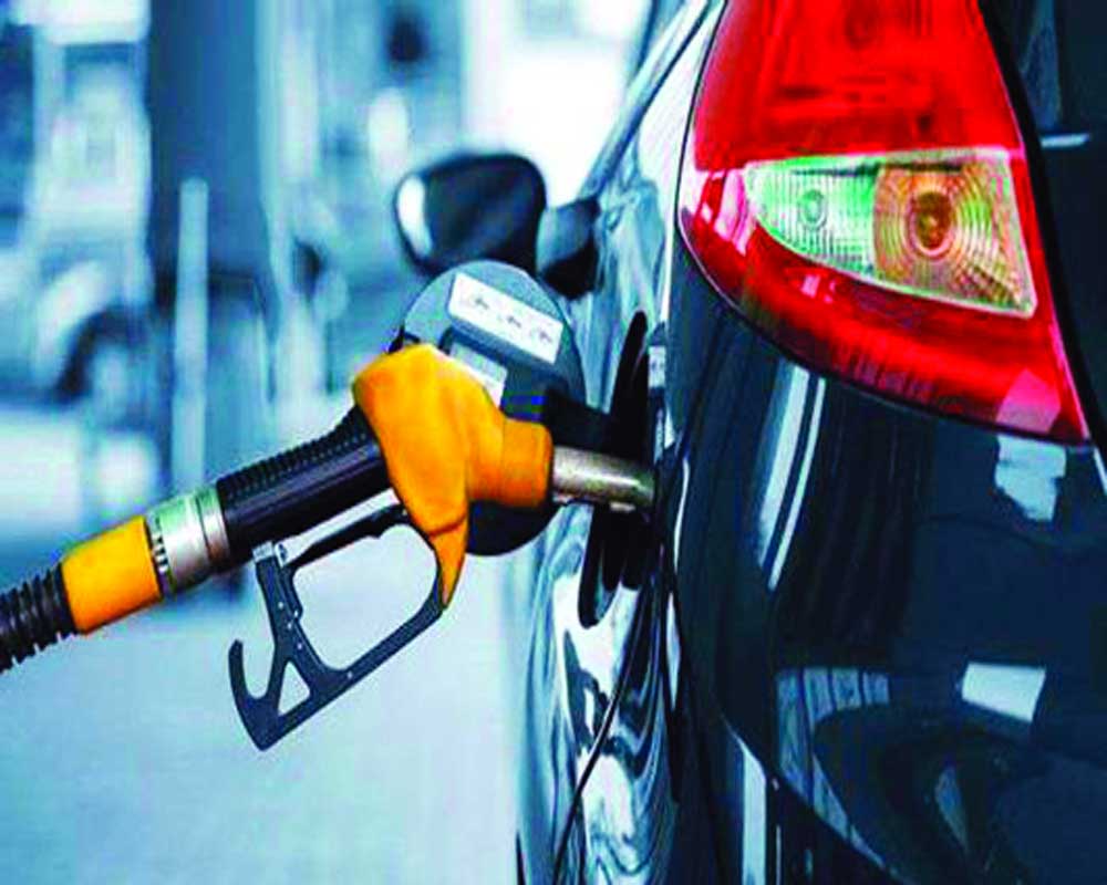 Petrol, diesel prices up for 4th straight day