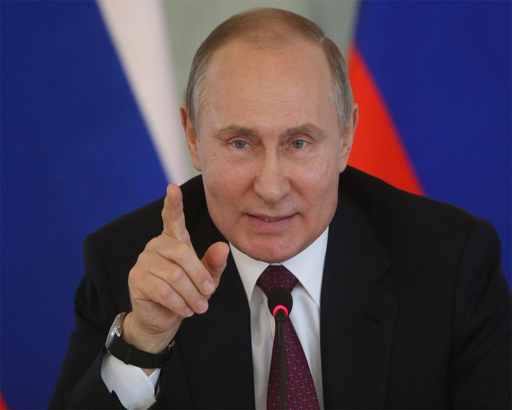 Putin touts Russia's COVID-19 vaccine as effective and safe