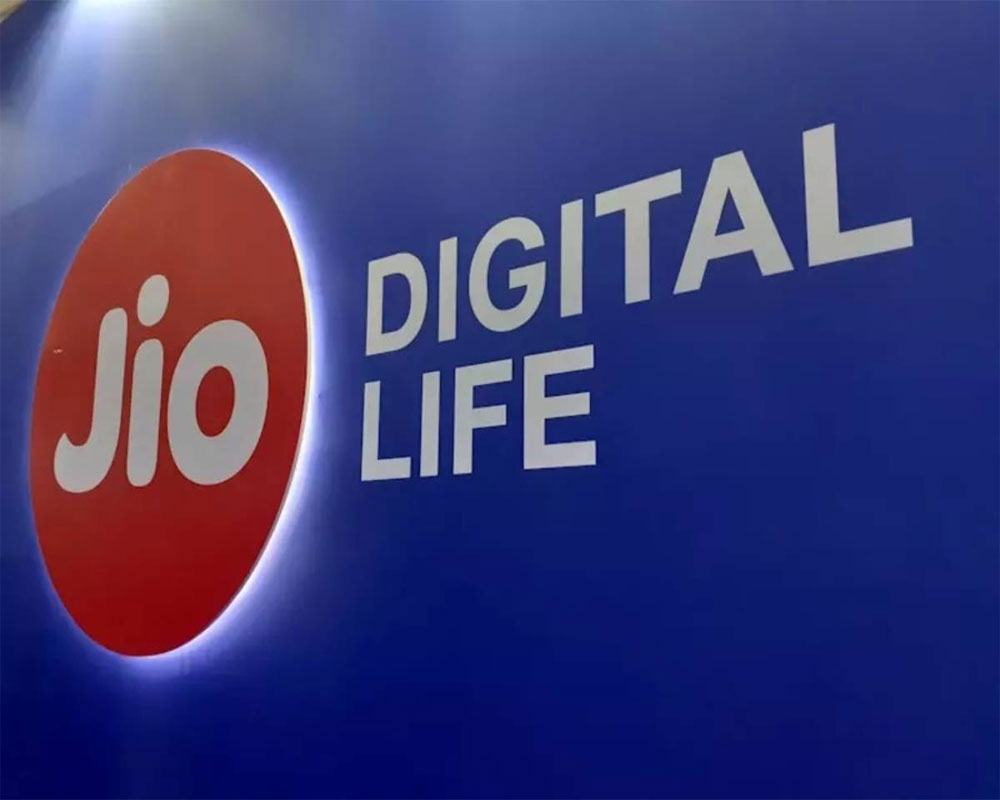 Reliance Jio seeks spectrum for 5G trials, plans to sell tech overseas