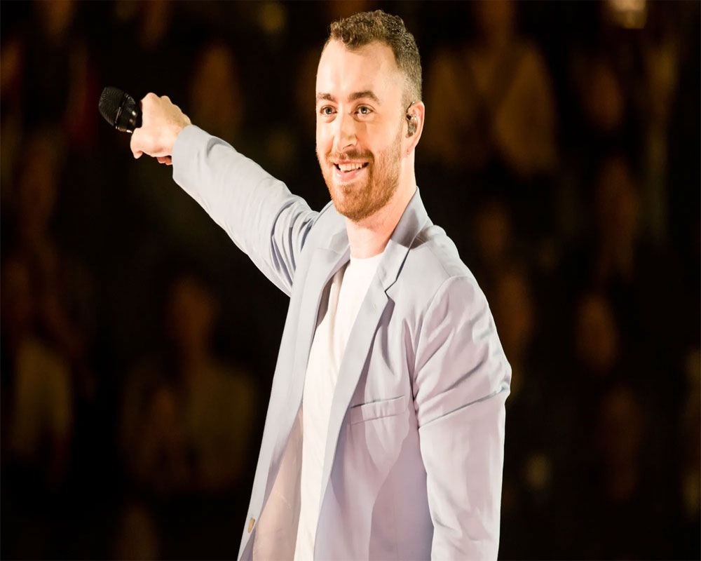 Sam Smith will date any gender