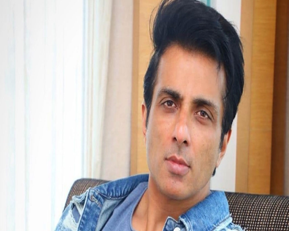 Sonu Sood as Dara Singh in the wrestler's biopic? - India Today