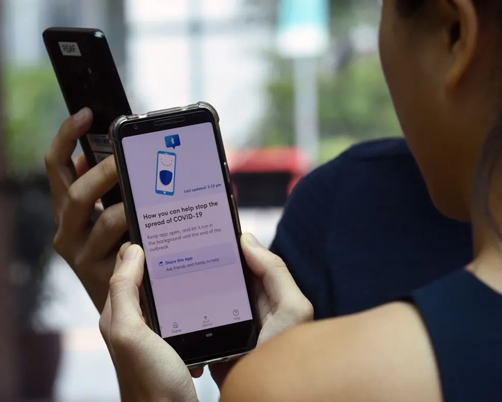 UK rolls out new smartphone app to track and trace COVID-19