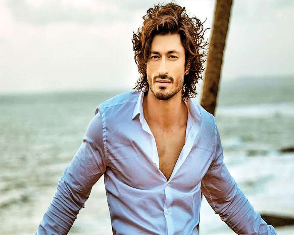 Vidyut Jammwal: Friendship is the only cement that holds the world together