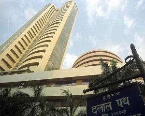 Sensex crashes 839 pts as China border tensions flare up