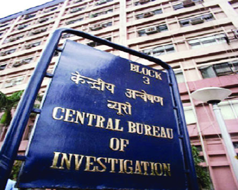 4 Bengal leaders appear before CBI court in Narada case