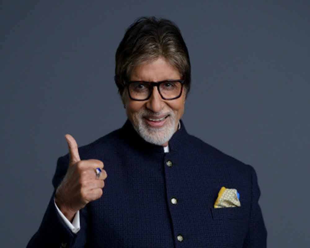 Amitabh Bachchan clocks 42 years of 'Kaala Patthar', recalls his first job before acting