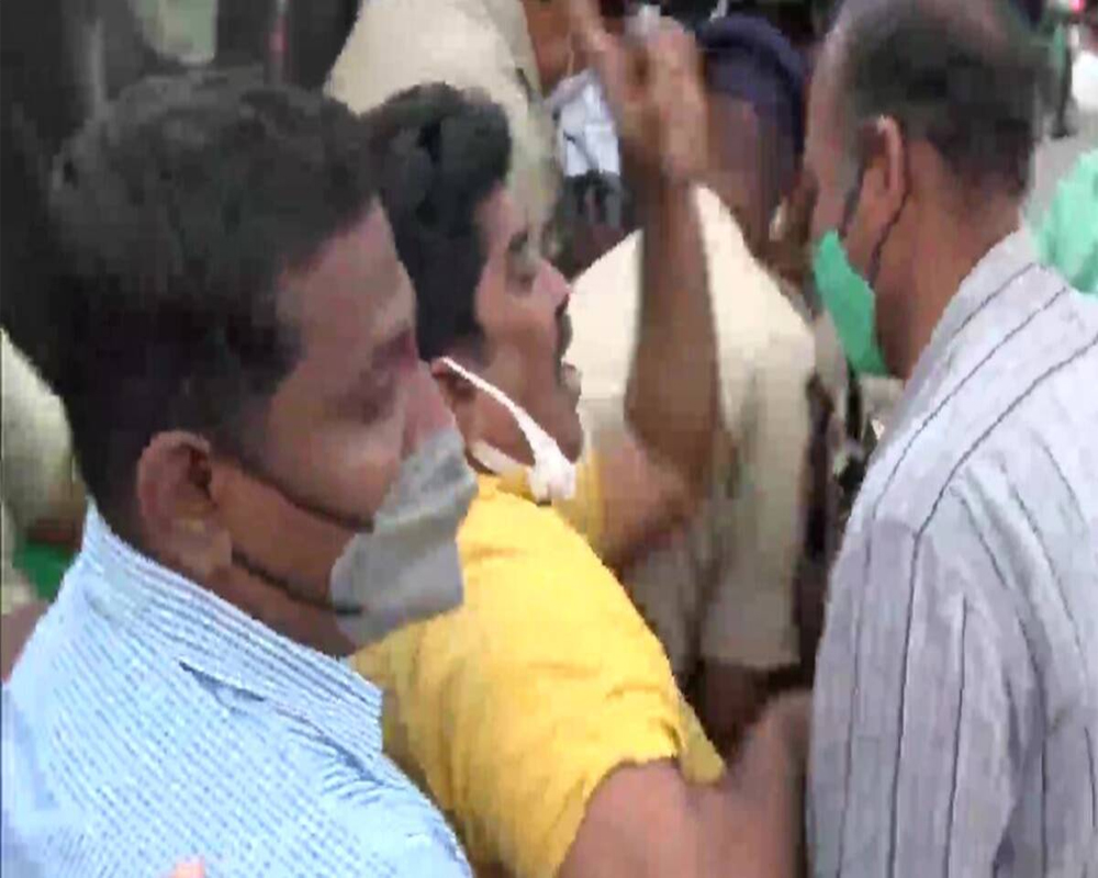 Andhra Pradesh bandh: TDP leaders taken into preventive custody