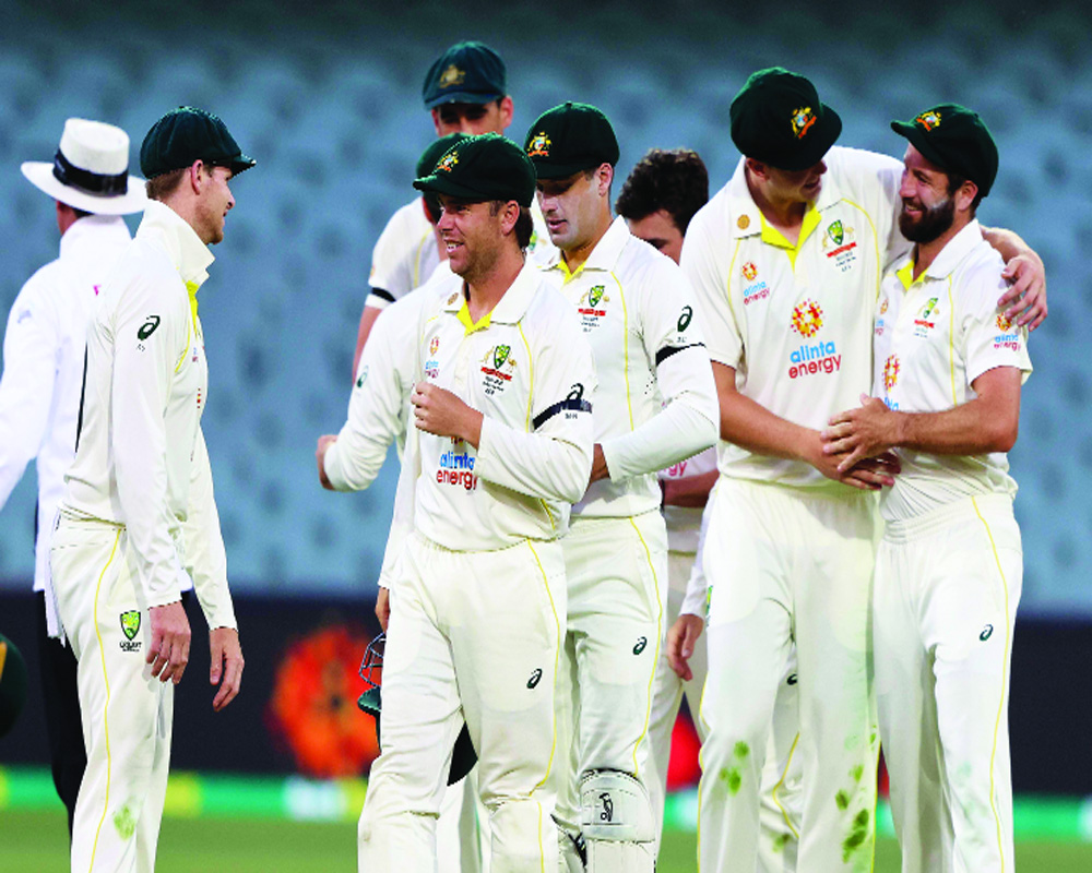 Australia wins 2nd Ashes test by 275 runs to take 2-0 lead