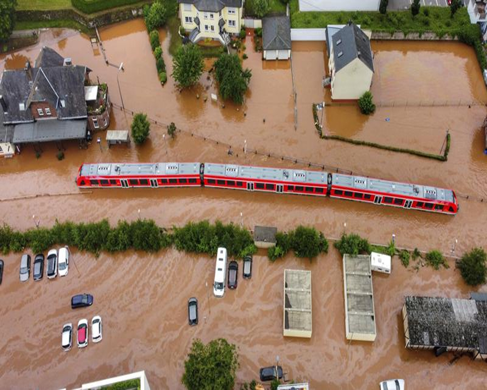 Europe flooding toll over 180 as rescuers dig deeper