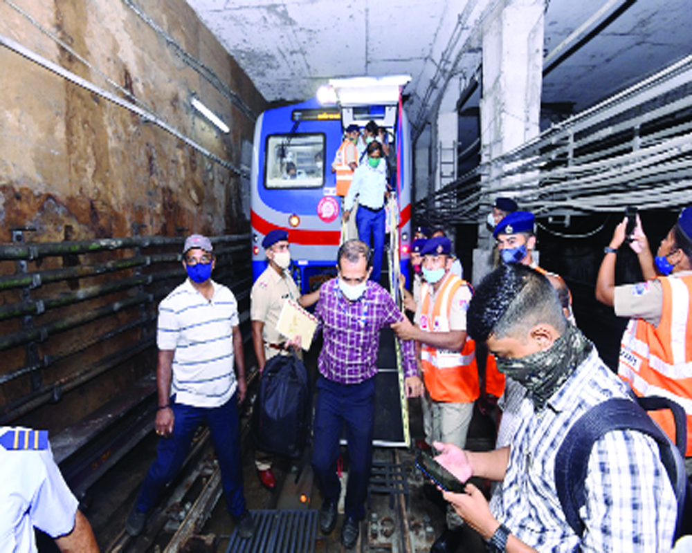 Fire evacuation drill by Kolkata Metro