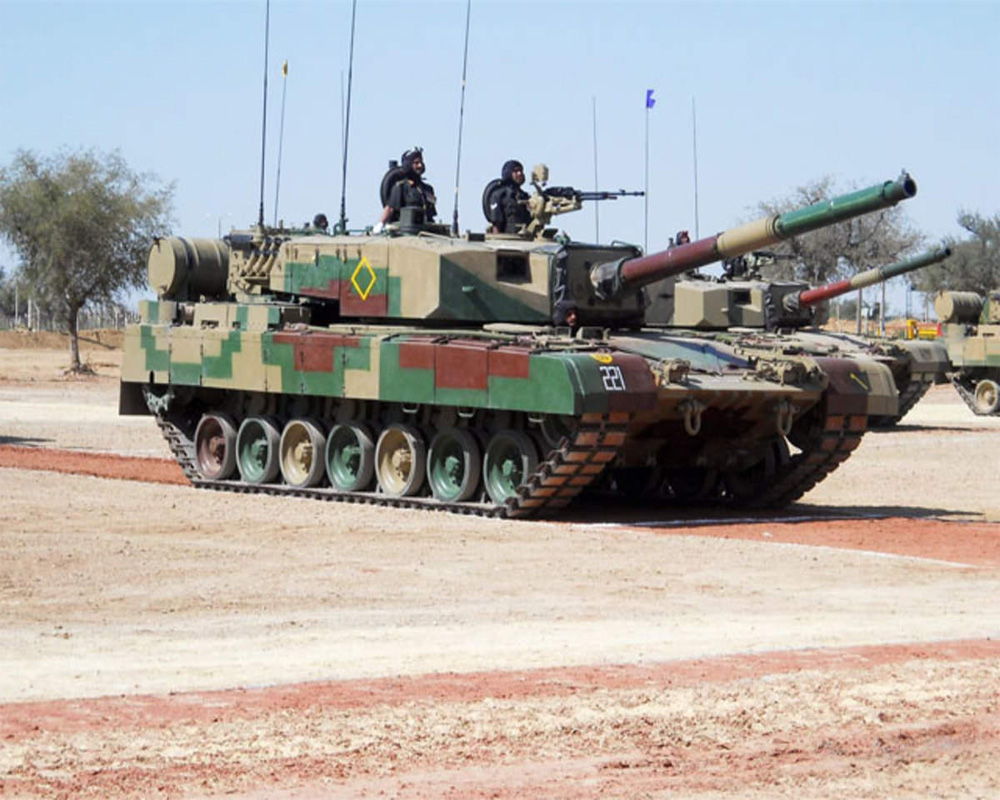 Govt approves purchase of Arjun tanks, arms worth Rs 13,700 cr