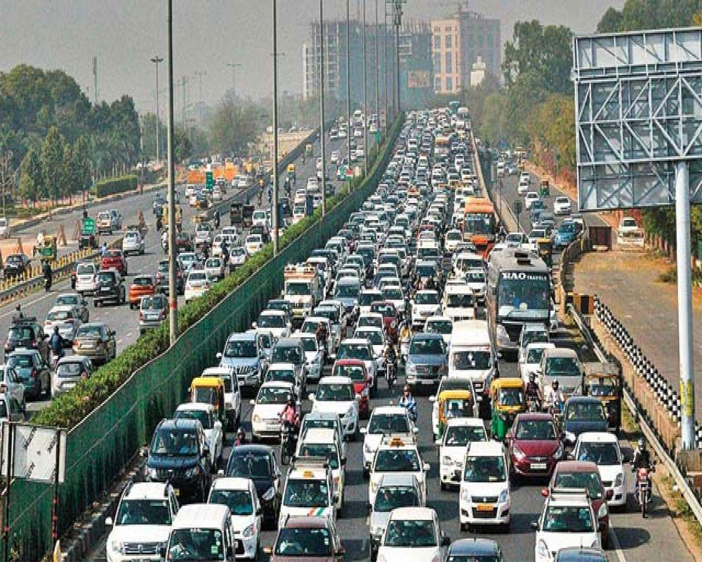 Heavy traffic snarls in Delhi