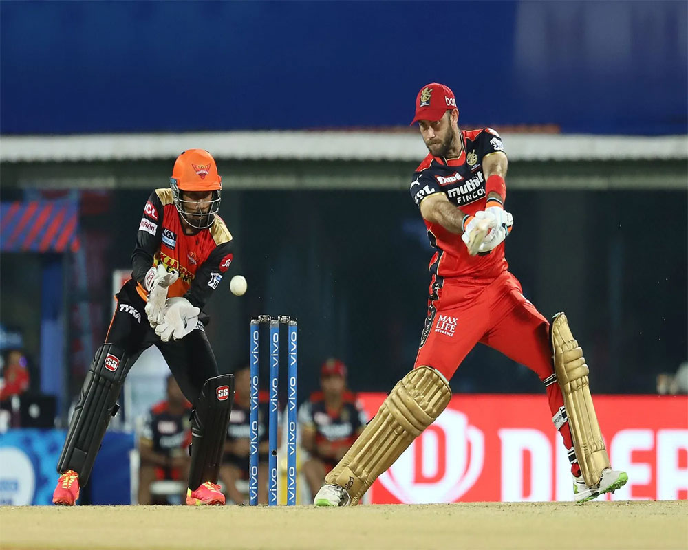 Maxwell lifts RCB to 149/8 against SRH