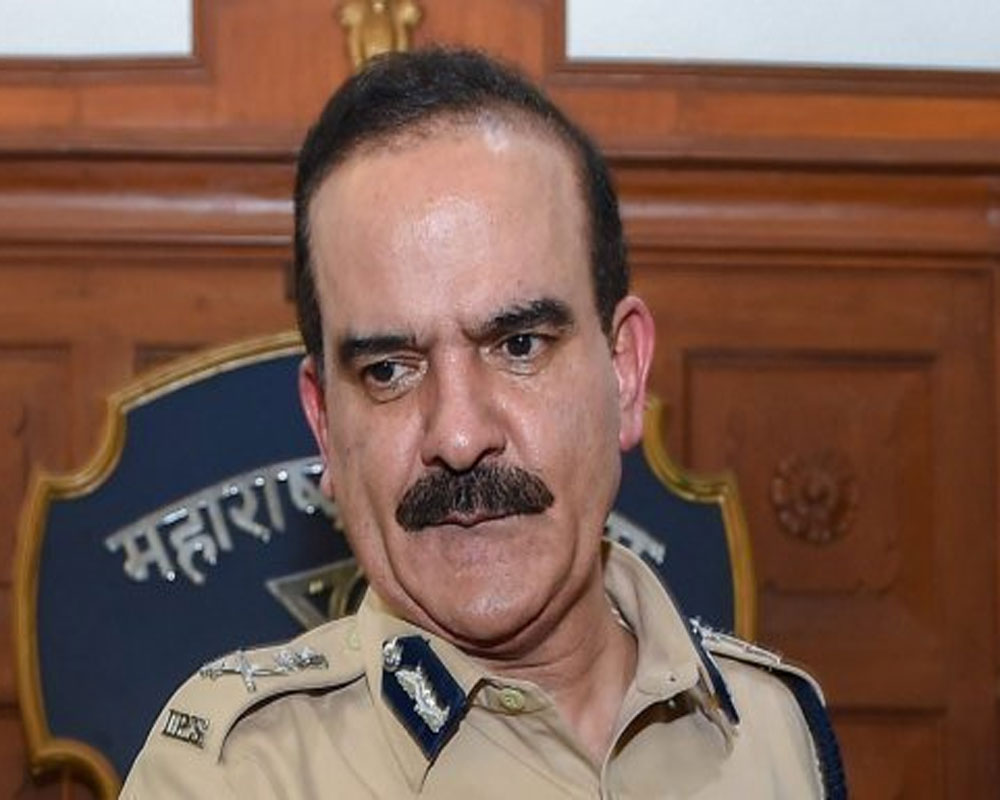 mumbai-ex-police-commissioner-moves-sc-for-cbi-probe-against