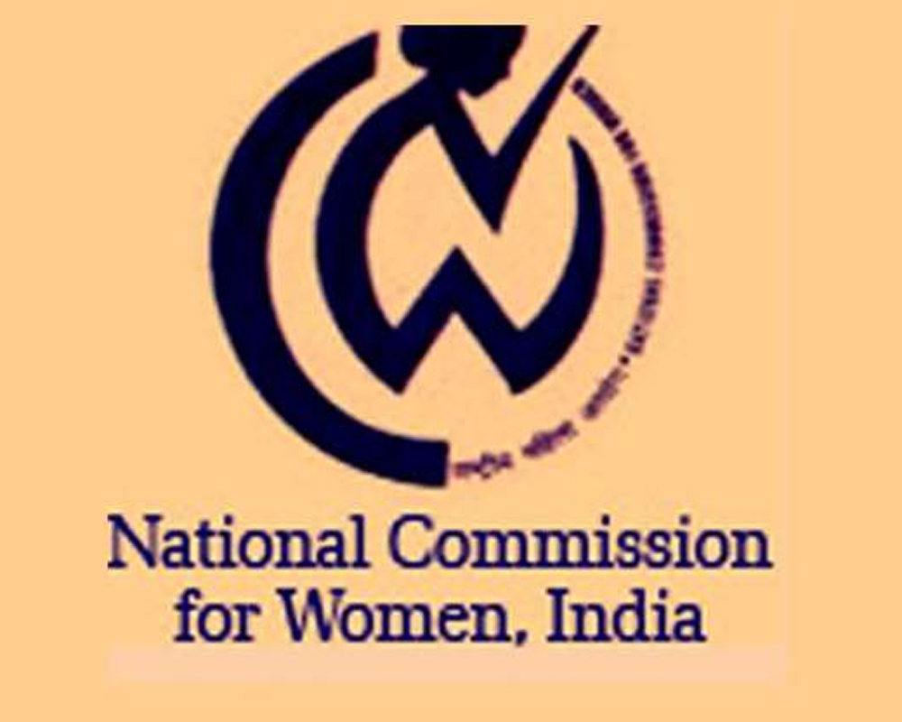 NCW team meets Mumbai rape victim's kin, visits crime spot