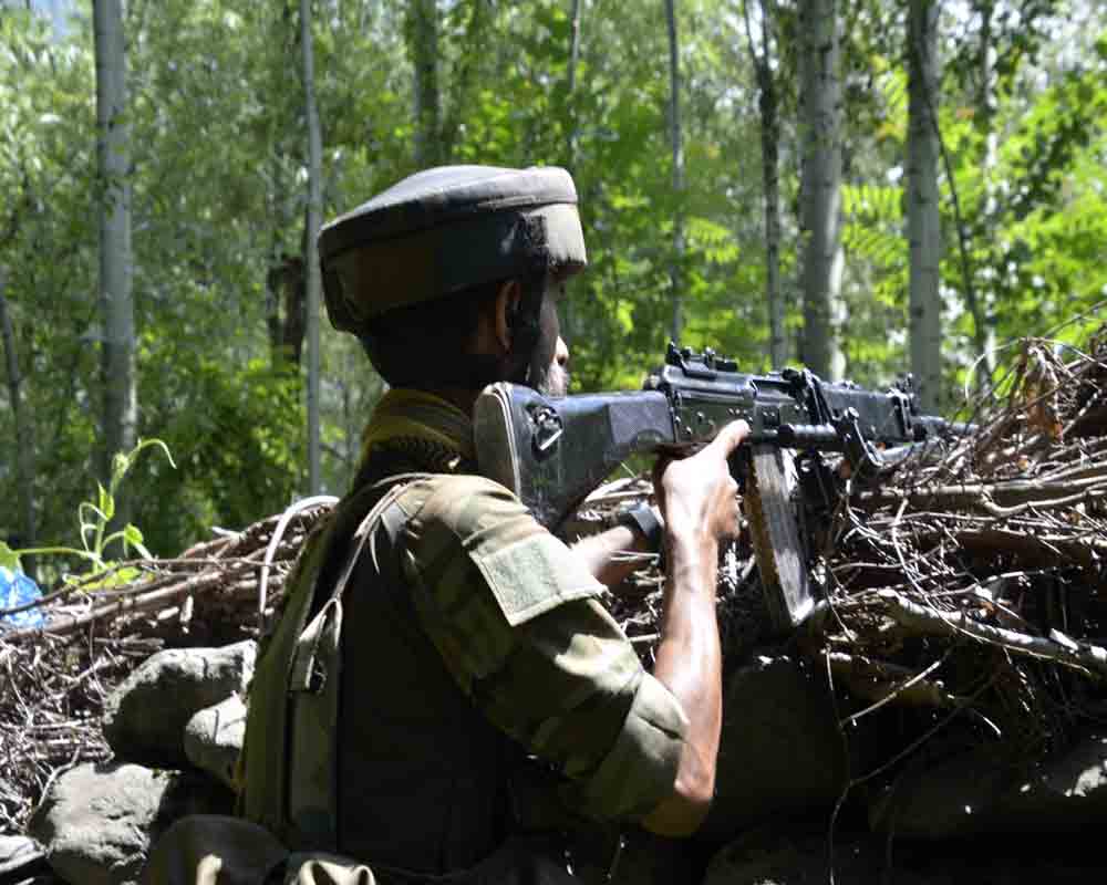 One Terrorist Killed In Encounter In Kashmir