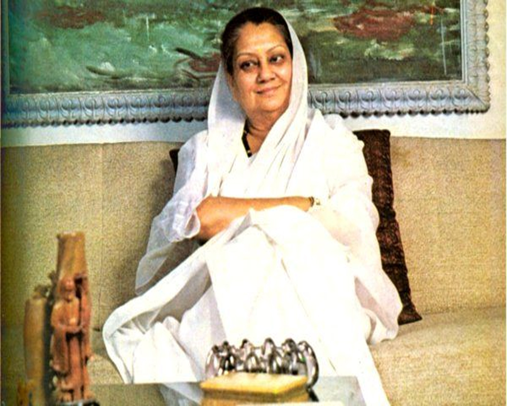 PM Modi pays tributes to Vijaya Raje Scindia on birth anniversary