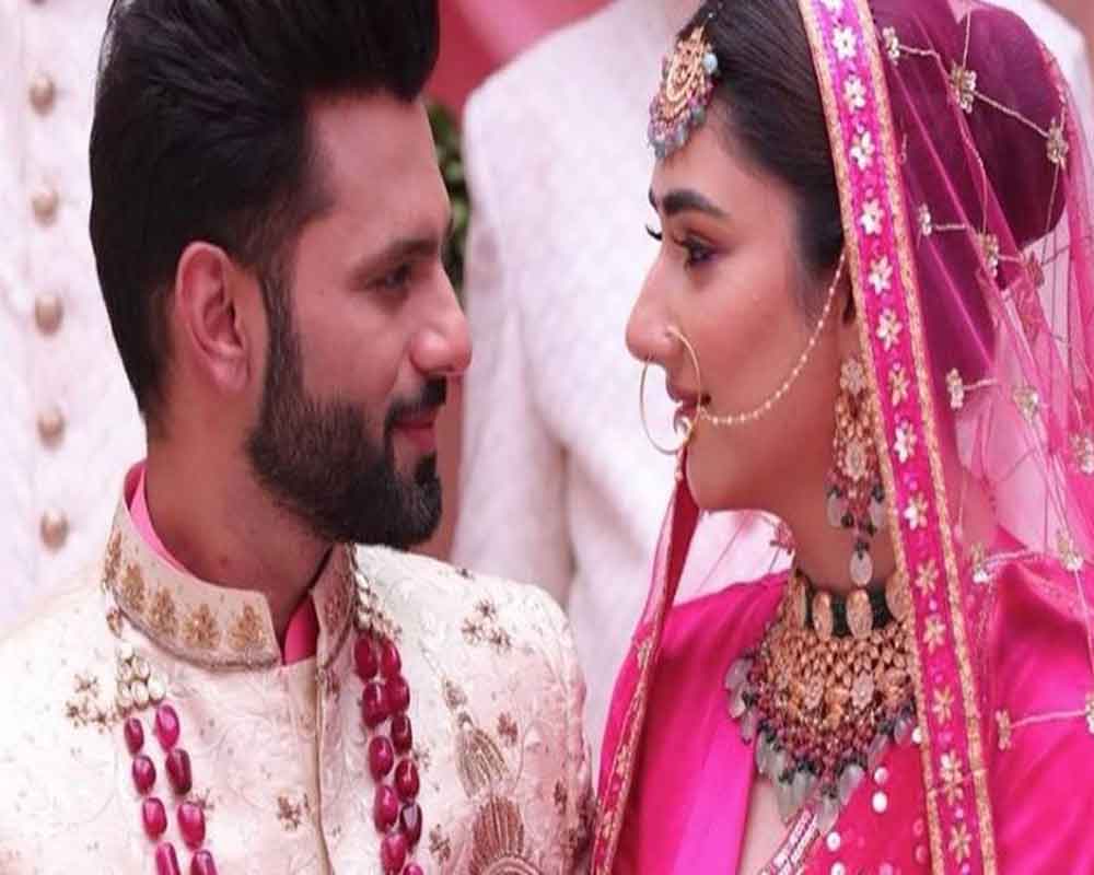 Rahul Vaidya, Disha Parmar announce wedding: We seek ...