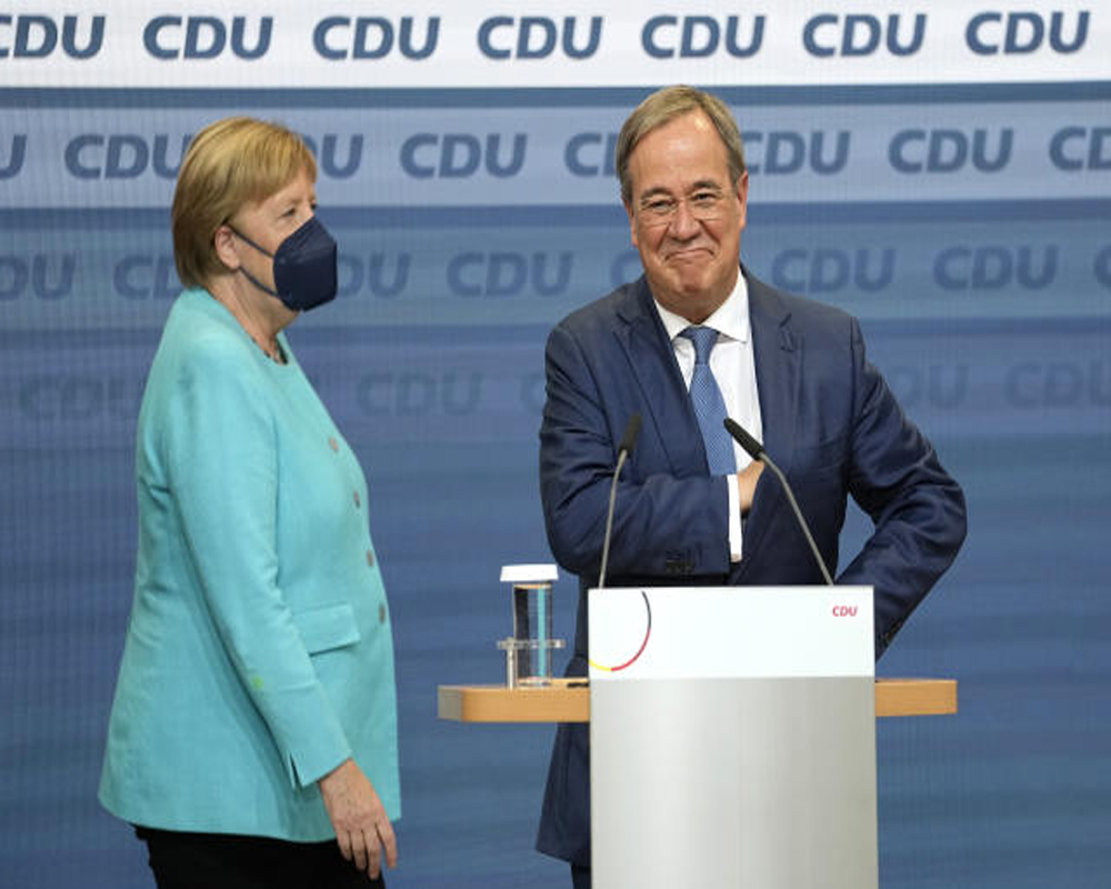 Social Democrats Narrowly Beat Merkel's Bloc In German Vote