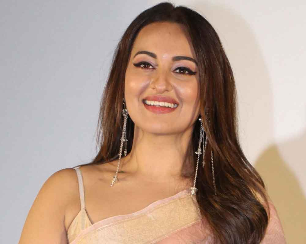 Sonakshi Sinha to star in Shree Narayan Singh's 'Bulbul Tarang'