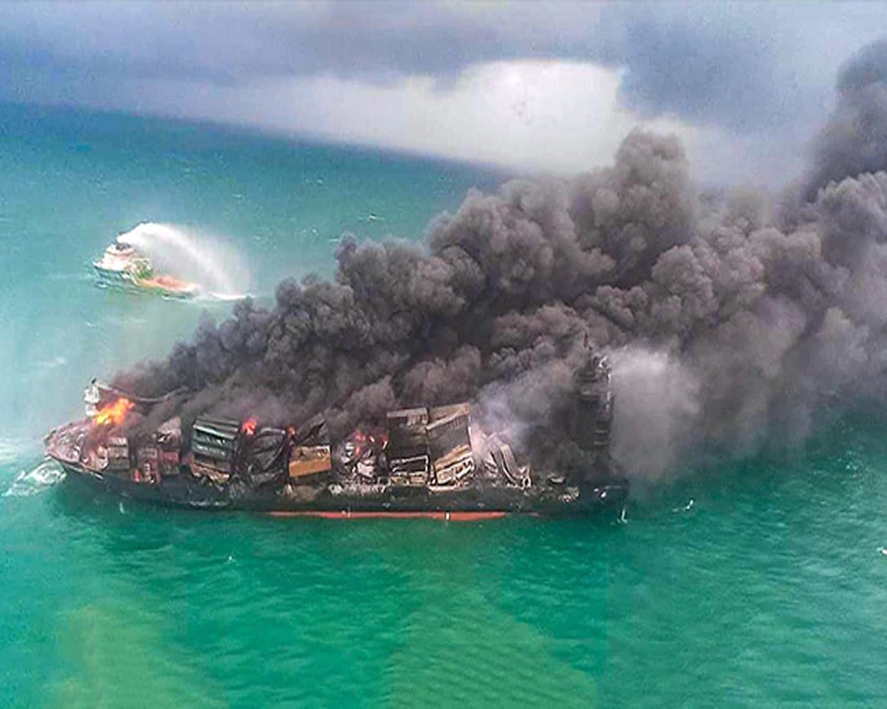 Sri Lankan Authorities Using All Resources To Stop Oil Spill From 