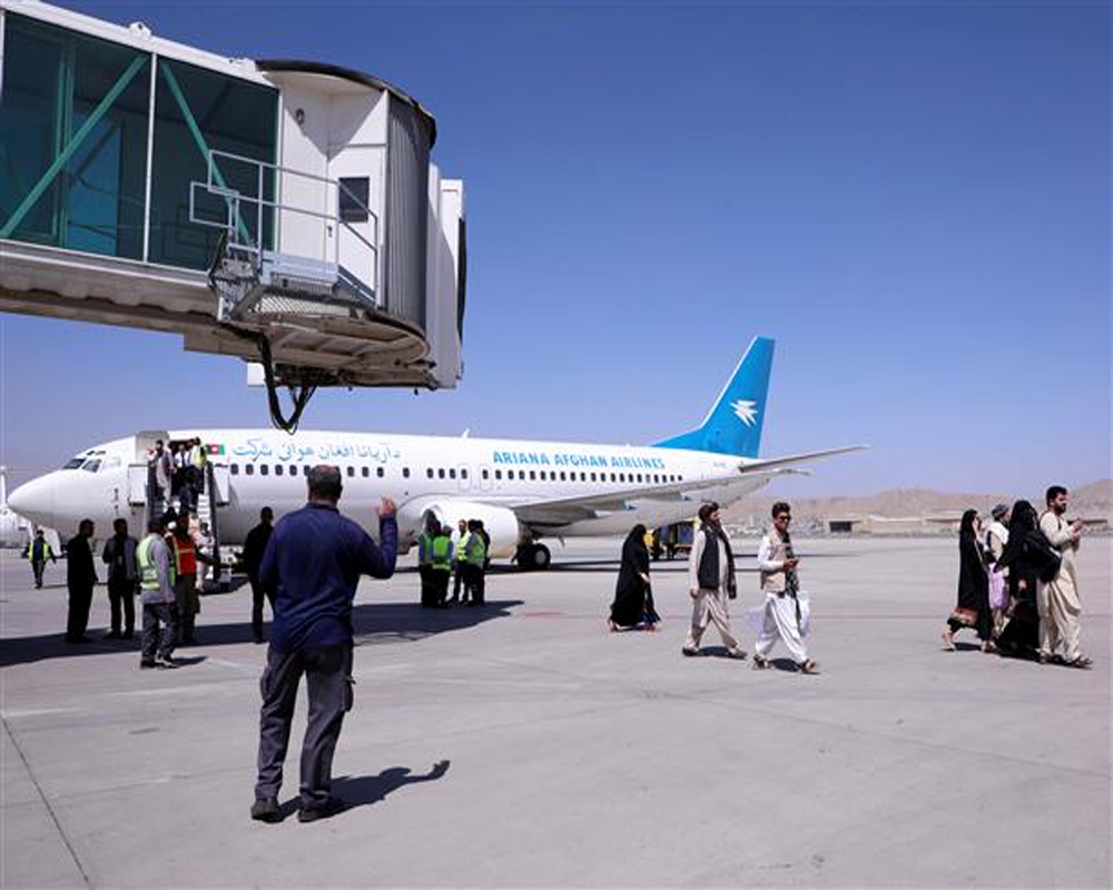 Taliban stop planes of evacuees from leaving but unclear why