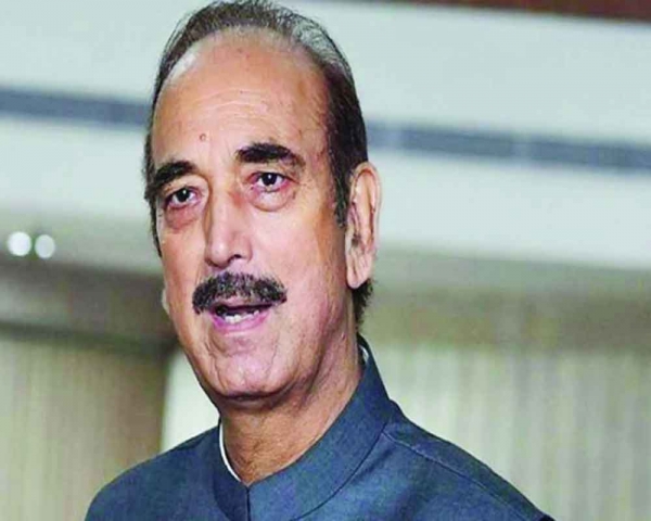 Azad dismisses reports about return to Congress