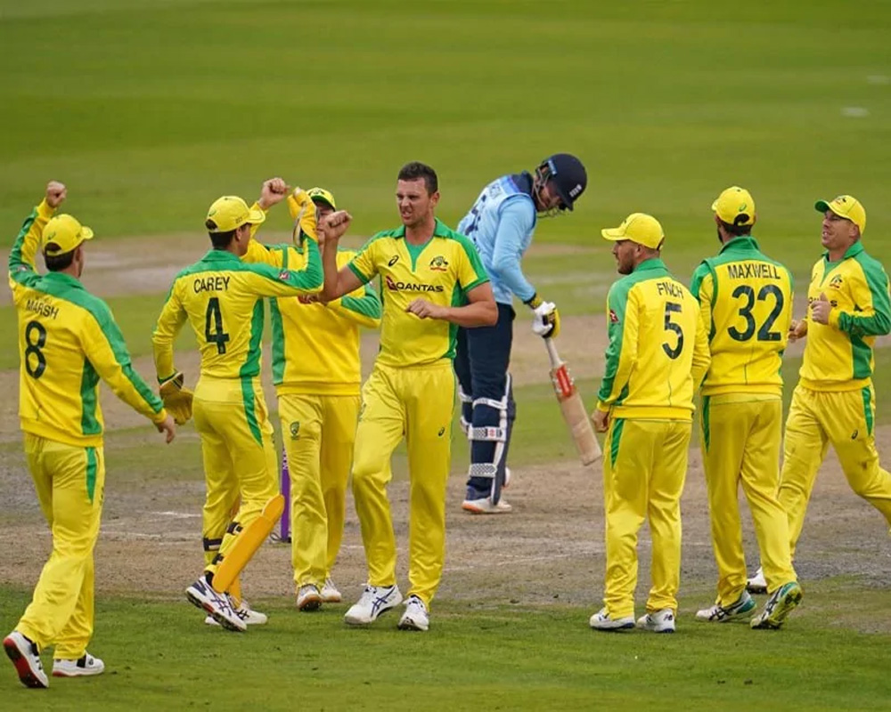 Australia penalised for slow over-rate in first ODI against England