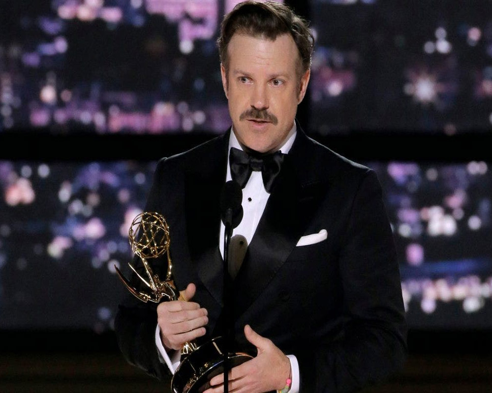 Emmys 2022: Jason Sudeikis, Lee Jung-jae & Zendaya win big