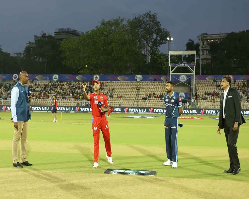 Gujarat Titans win toss and opt to field against Punjab Kings