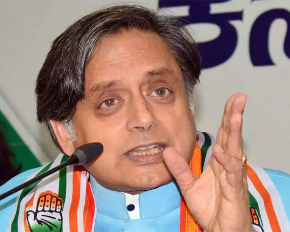 I have my own vision for Cong, will not pull out: Tharoor