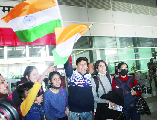 Indian flag rescues Pak, Turkey students