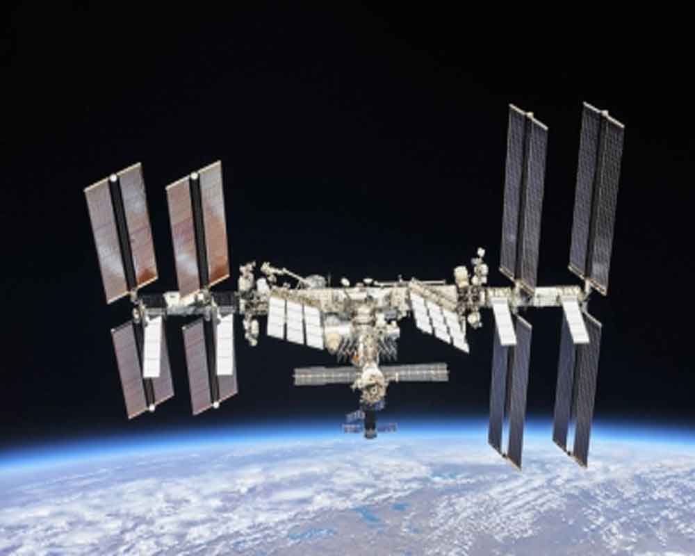 International Space Station Evades Russian Space Debris