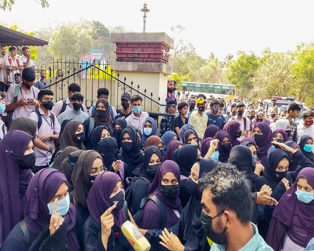 Karnataka Hijab Ban: SC Delivers Split Verdict, Refers Matter To CJI ...