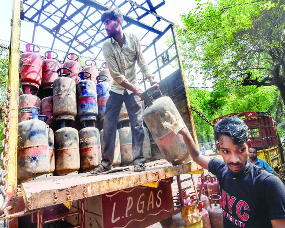 LPG price hiked by Rs 50; rates up by Rs 244 in one yr