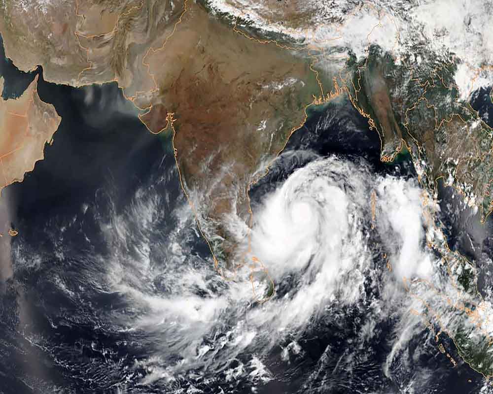 Raging severe cyclone Asani likely to weaken on nearing coast