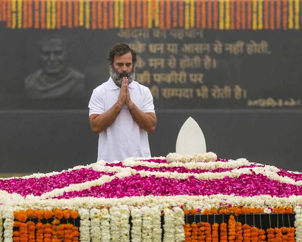 Rahul Gandhi visits memorials of former PMs, Mahatma Gandhi