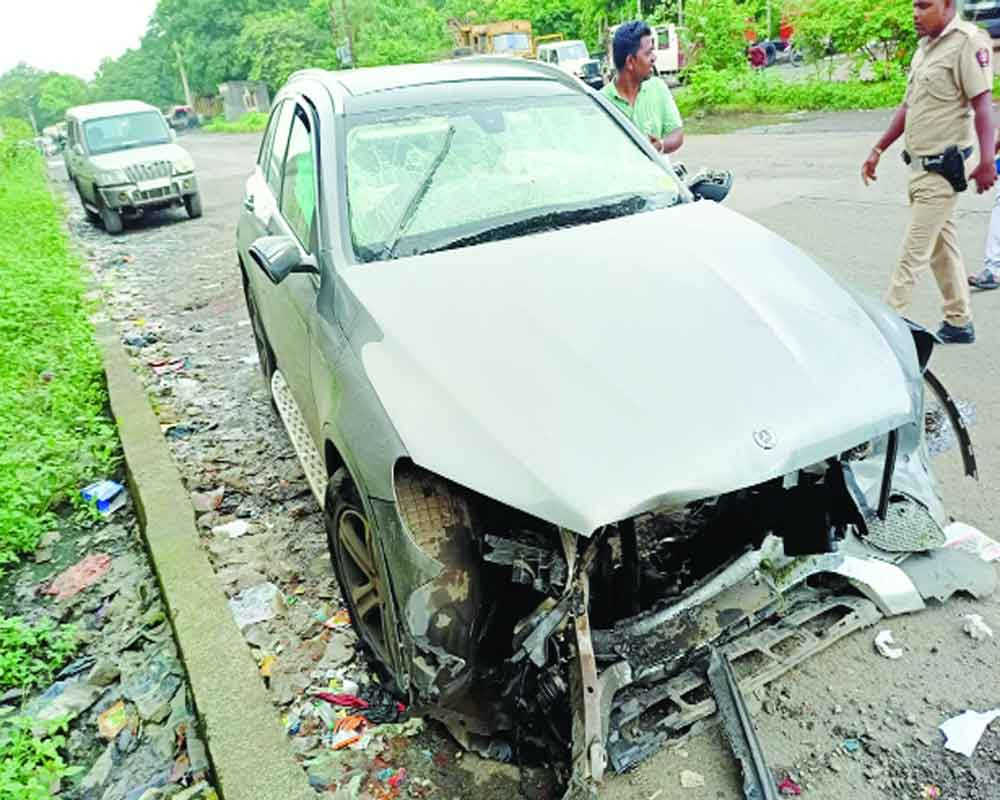 Tatas’ ex-chief Mistry dies in road accident