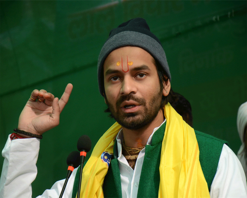 Tej Pratap Yadav denied permission to do 'parikrama' in his car at Mathura temple