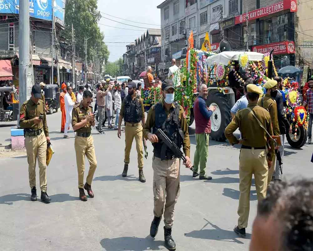 Terrorists gun down Kashmiri Pandit teacher in Kulgam