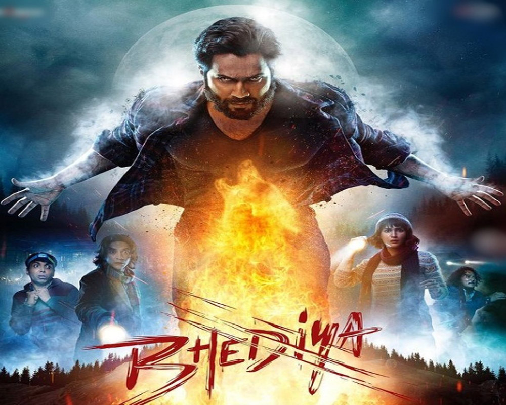 Varun Dhawan turns into fierce werewolf in new poster for 'Bhediya'