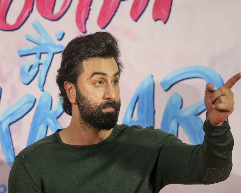 Bollywood: Ranbir Kapoor opens up on his social media presence, says 'my  personality is very boring