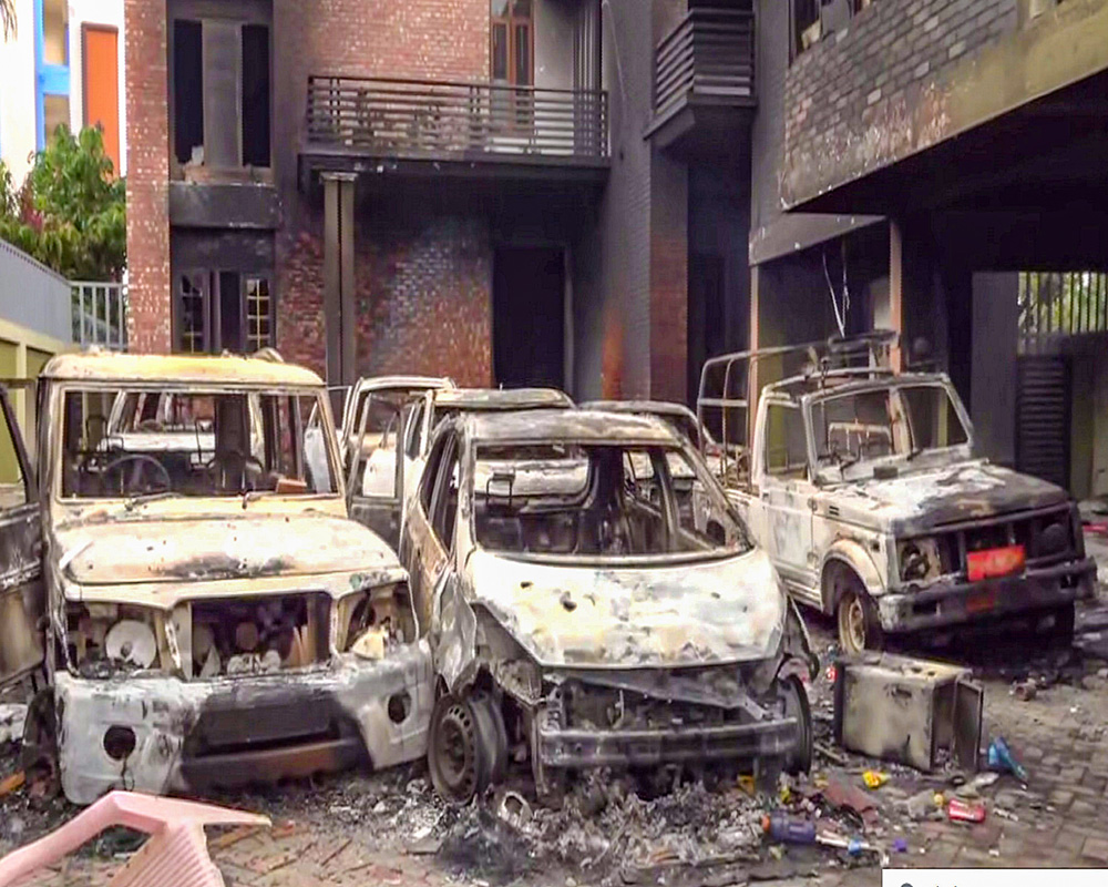 54 dead in Manipur violence, Imphal Valley peaceful, most shops ...