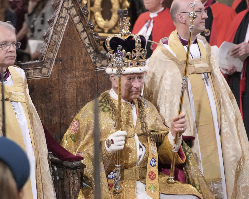 Charles crowned King of UK with the Imperial State Crown at historic