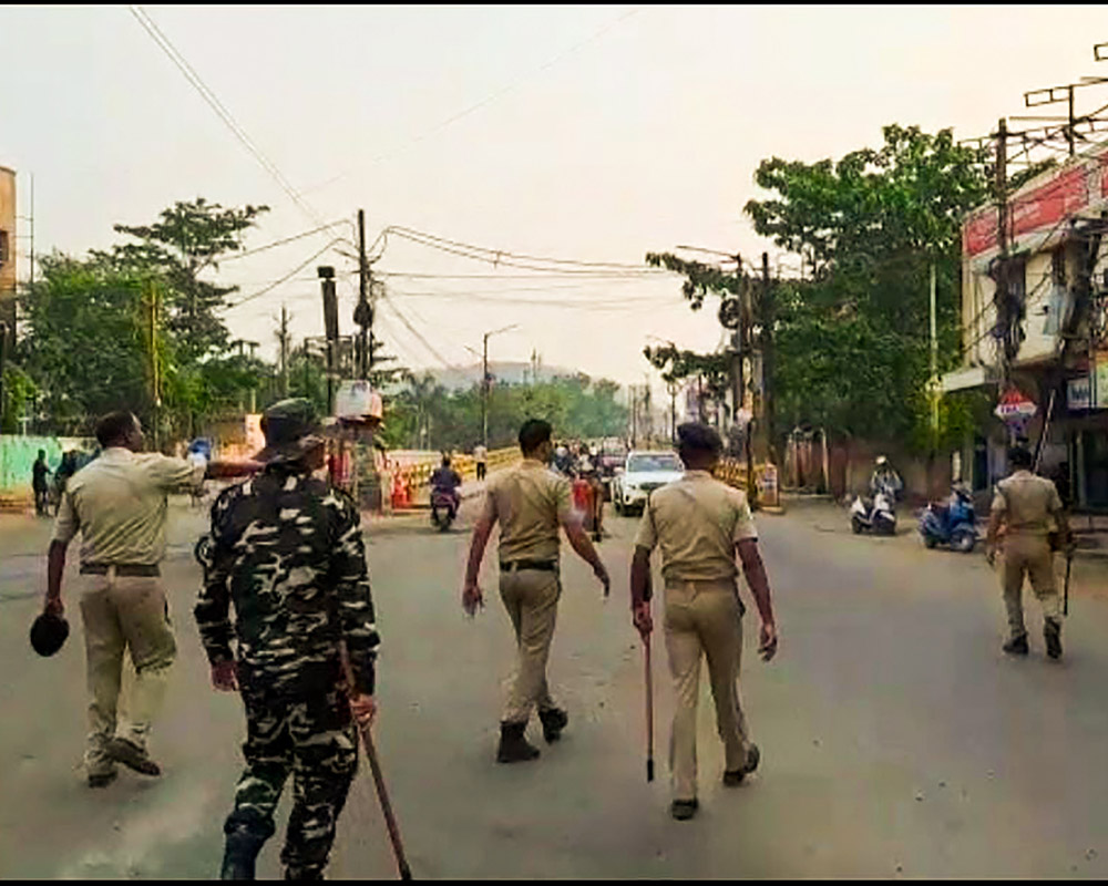 Curfew imposed, internet suspension period extended in Sambalpur