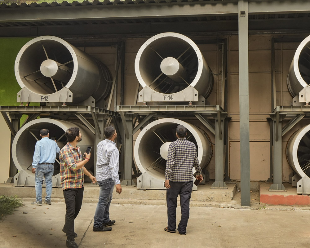 Delhi govt sends team to inspect shut Connaught Place smog tower