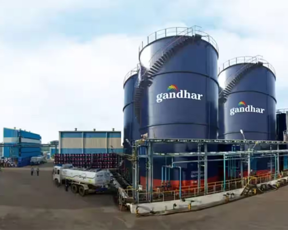 Gandhar Oil Refinery shares make remarkable market debut; jump over 76 pc