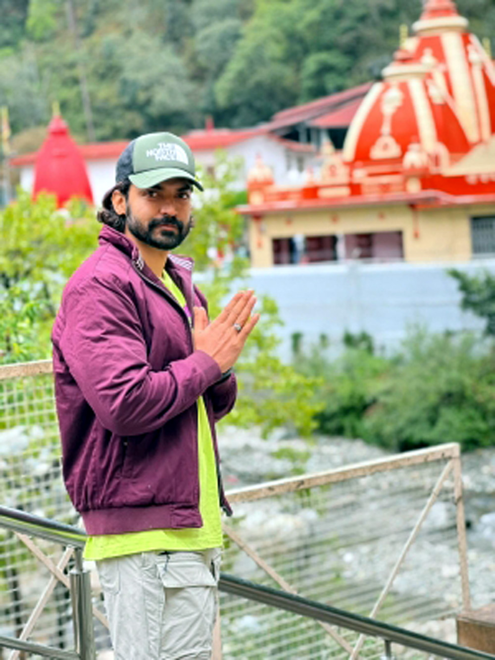 Gurmeet Choudhary visits Kainchi Dham Neem Karoli Baba Ashram